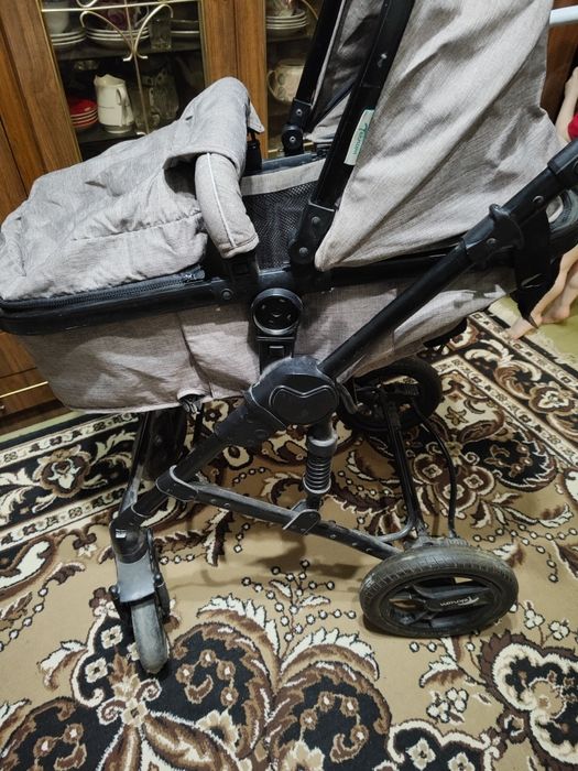 Продам коляску детскую