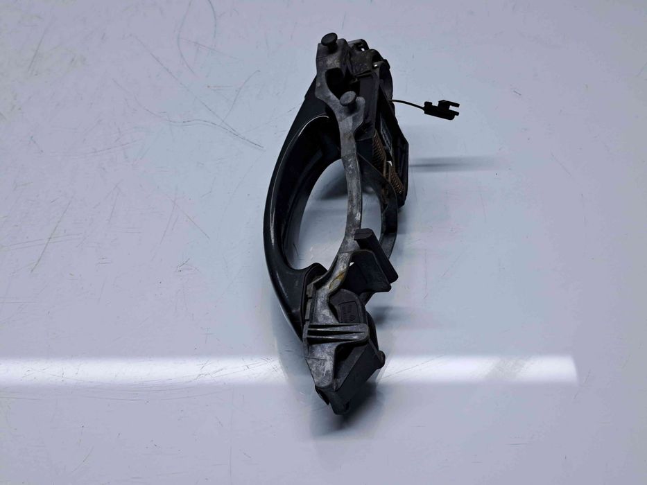 Maner usa stanga spate Volkswagen Golf 5 Plus (5M1) [Fabr 2005-2008] L