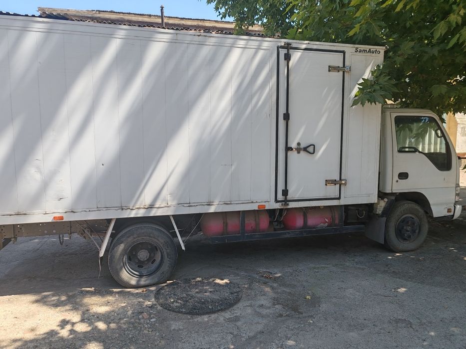 Продается автомашина ISUZU