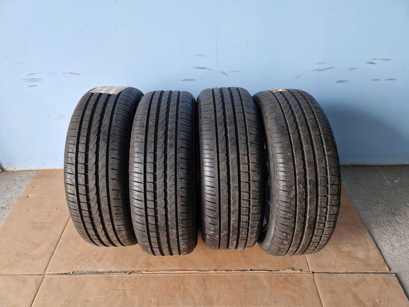4 броя Гуми с джанти Jaguar 
Pirelli R17 205/55 DOT 1716