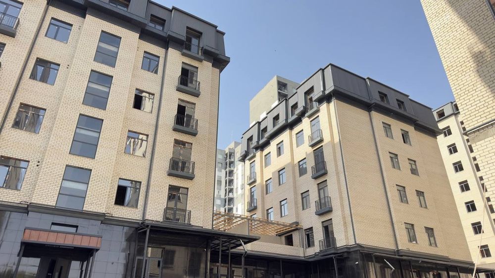 1 xonali uy sotladi chirchiq sity