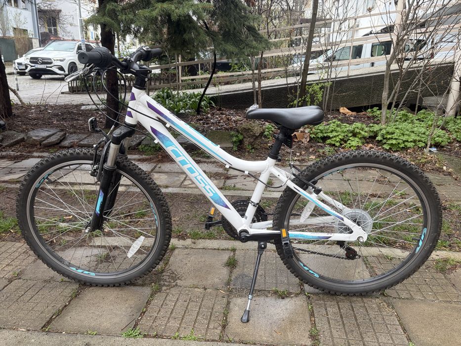 Велосипед Cross Daisy 24” - 18 скорости - много запазен велосипед!