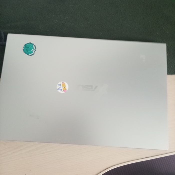Laptop ASUS de vanzare