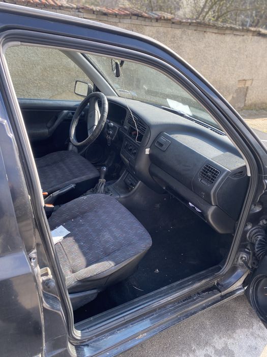 Golf 3 1.6 газ/бензин  на части