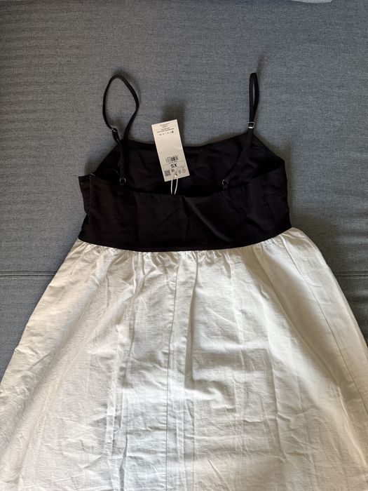 Къса лятна рокля от естествени материали