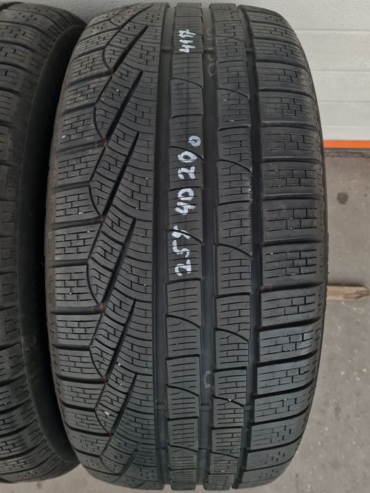 Зимни гуми 2 броя PIRELLI SottoZero 255 40 R20 дот 4117