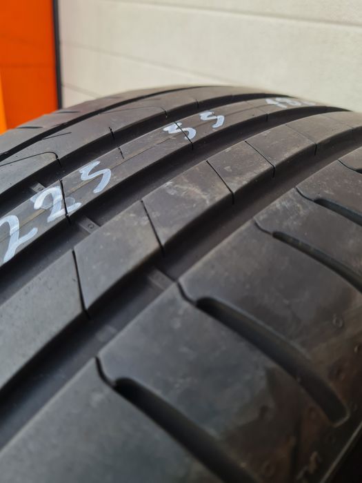 Летни гуми 2 броя PIRELLI Scorpion 225 55 R18 дот 2923