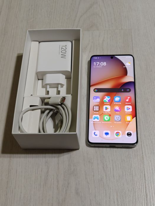 Redmi Note 13 Pro Plus 128 gb Ram 8 5G