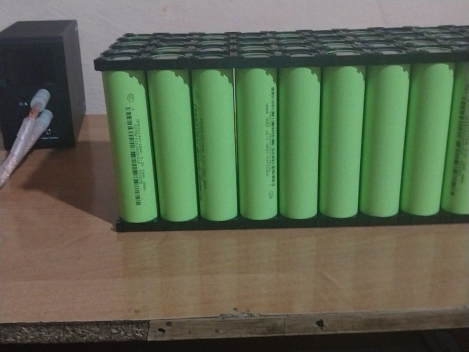 Elekt roskuter uchun LiFePO4 акумулятор железа фасфатний батарека


En