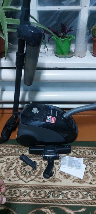 Пылесос SAMSUNG с циклонным фильтром
