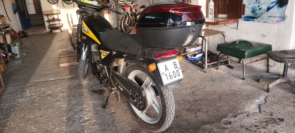 Априлия 125 2Т с регистрация