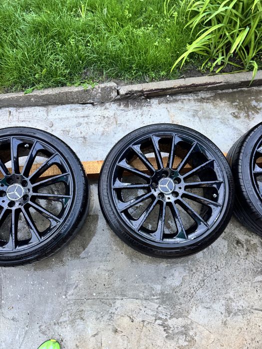 Vand Jante Mercedes R19