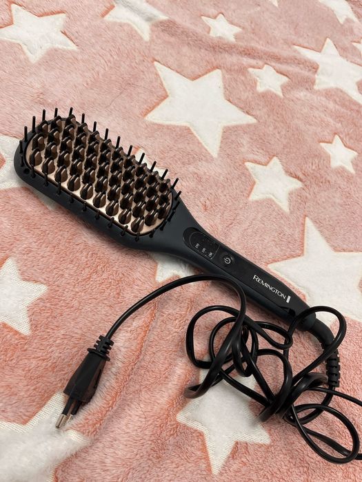 Placa si perie de intins parul