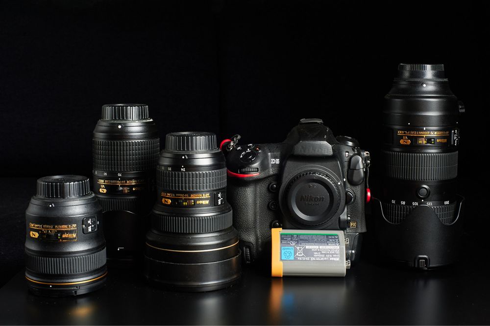 Kit Nikon D5 90k cadre profesional complet