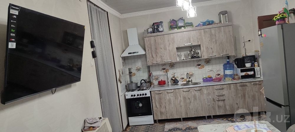 Срочно сотилади ховли жой