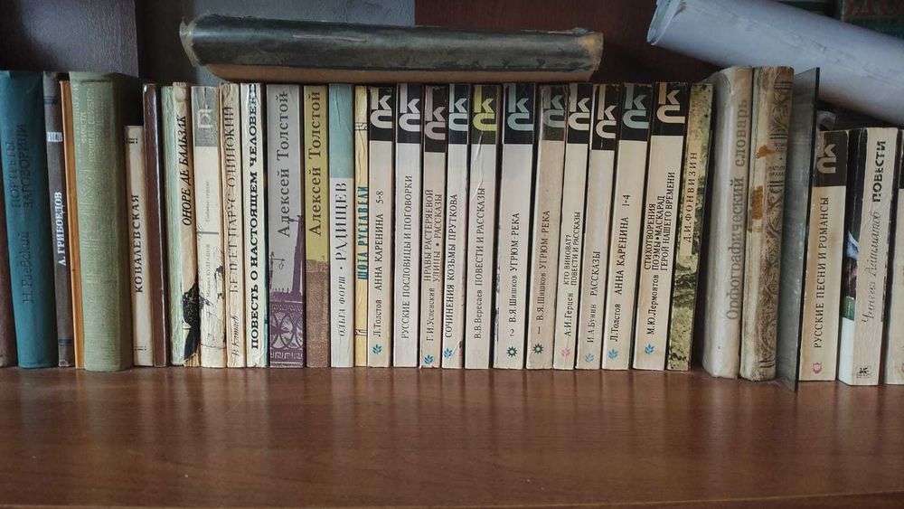 Книги отдам бесплатно