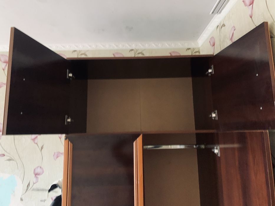 шкафчик бу продам срочно