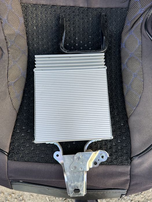 Усилитель звука JBL Камри / Авалон