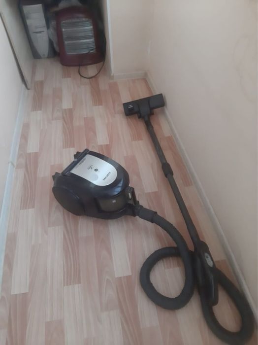 Пылесос продам в хорошем состоянии