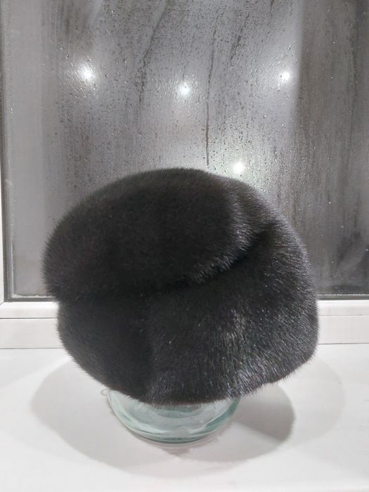 Продам норковую шапку