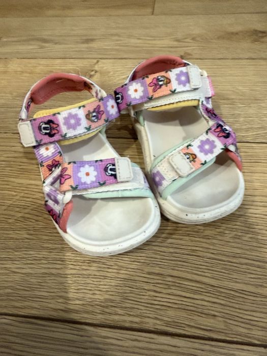 Детски сандали ZARA