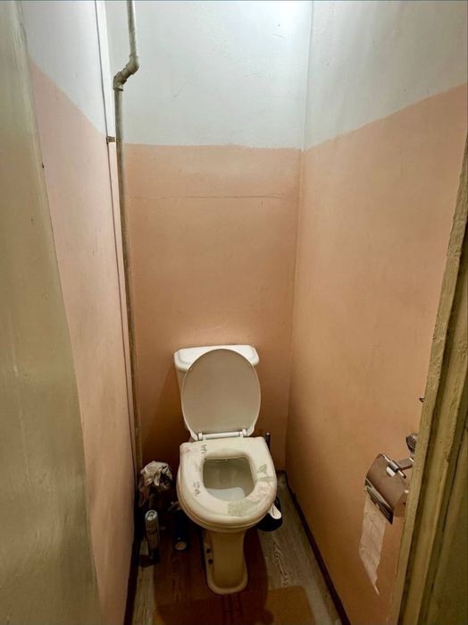 Чиланзар 15 квартал 2 комнатная Площадь:60м2,Все Раздельный    х