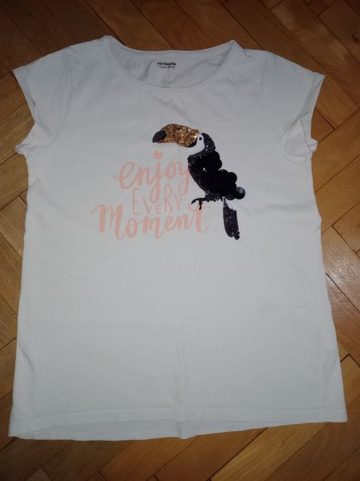 Детска тениска с блестящи елементи