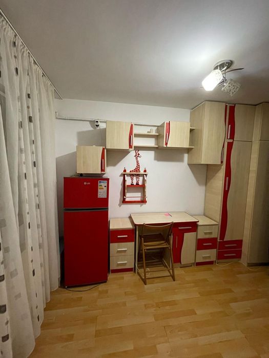 Proprietar închiriez garsonieră in sector 3 langa metrou 1 decembrie