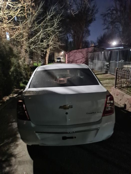 Автомобиль Кобальт