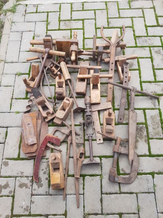 Scule de dogarie abrict cu circular tocilă ascuțit