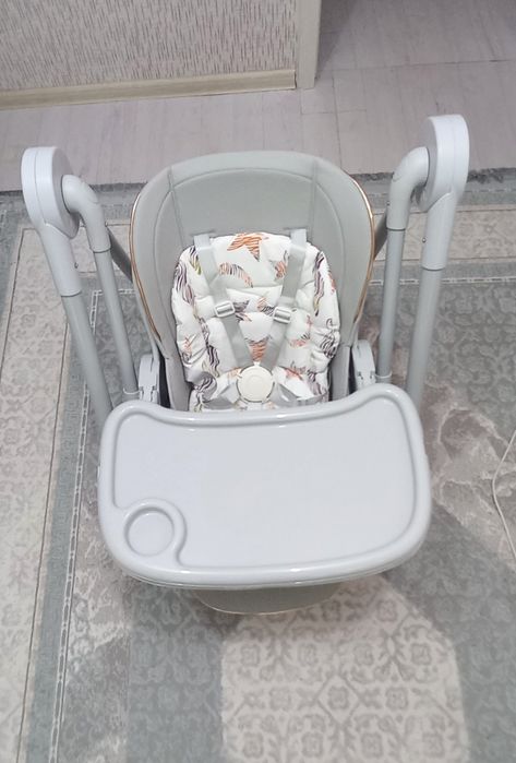 Детский стульчик для кормления.