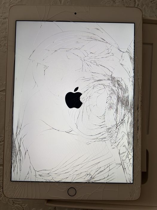 Продам ipad air 64 gb