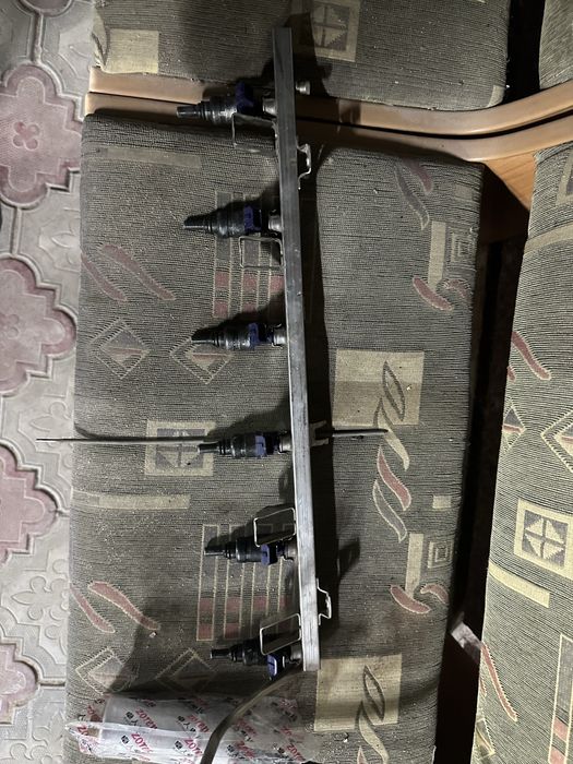 Продам форсунки е53 х5 м54