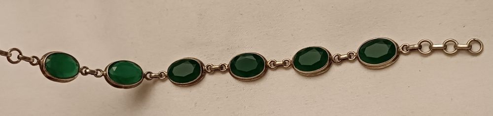 Браслет.Серебро 925.Хризопраз ювелирного качества.Огранка.Винтаж.Шик