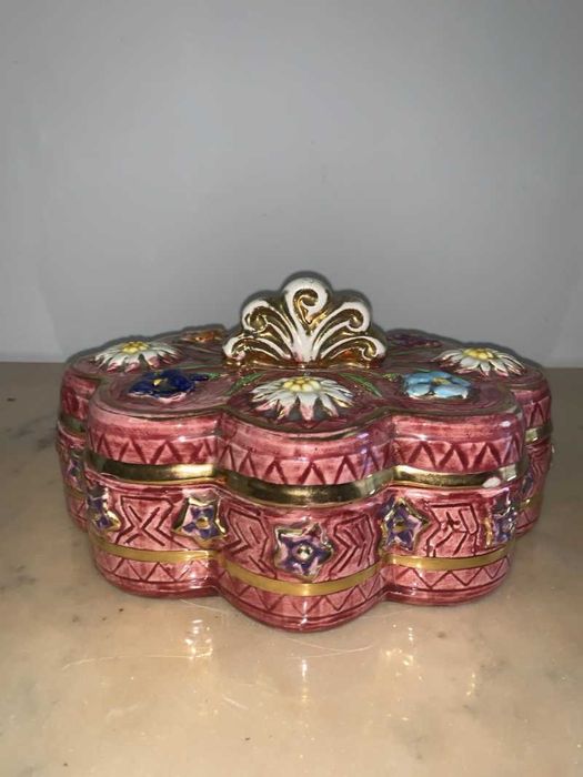 Bomboniera portelan ,cu capac