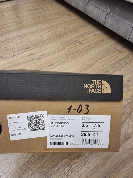 Продам оригинальные ботинки The north face