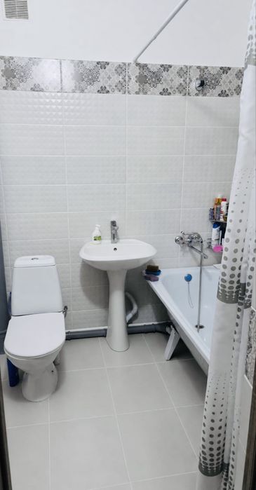 Продается 2-х комн кв в центре Хромтау