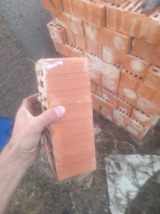 Продам кирпич облицовочный