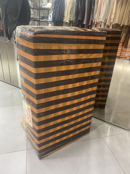 Коробки картонные