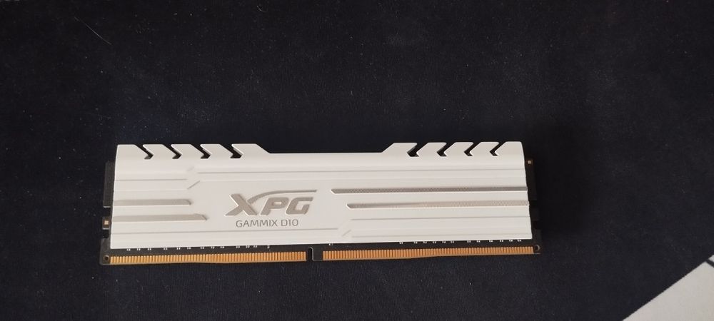 Оперативная память Xpg