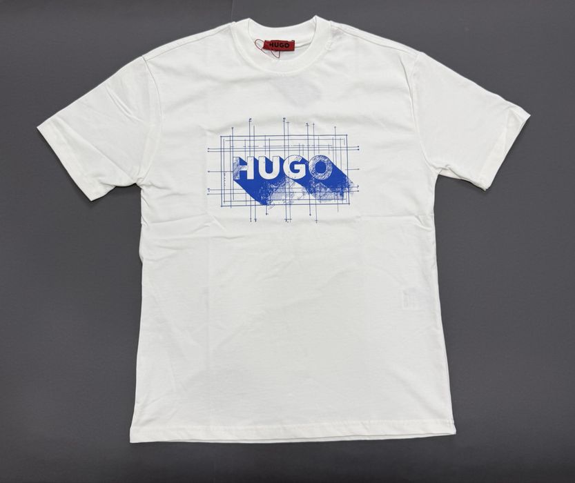 Tricou HUGO alb – logo grafic – nou cu etichete