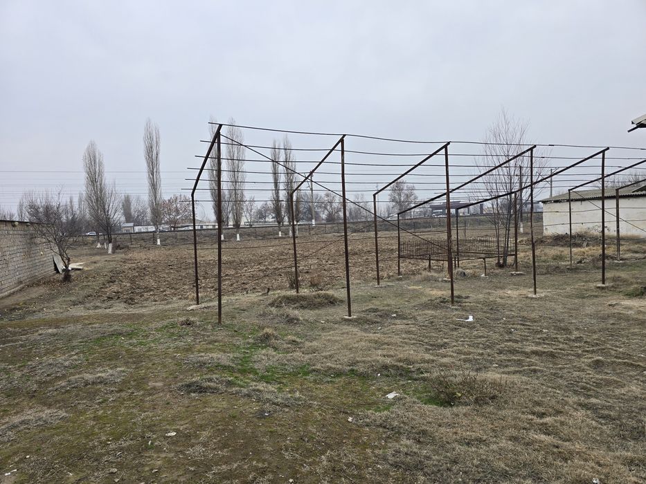 Srochna uy sotiladi sirdaryo tumanida