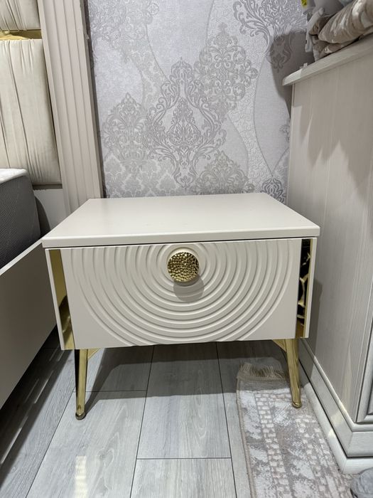 СРОЧНО Продаю спальный гарнитур