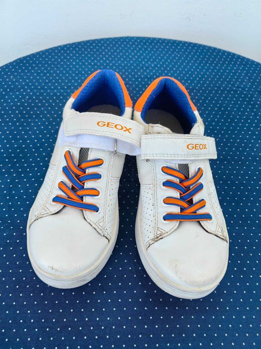 ОРИГИНАЛНИ маратонки Geox 30 номер