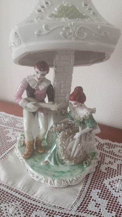 Bibelou porțelan lampa