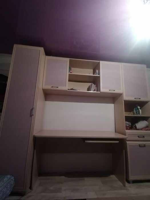 Спальный гарнитур