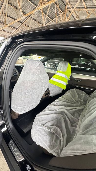 Byd han 635 km.Srochna
fulli bez probeg 
2025/2026 Restyling
massaj xo