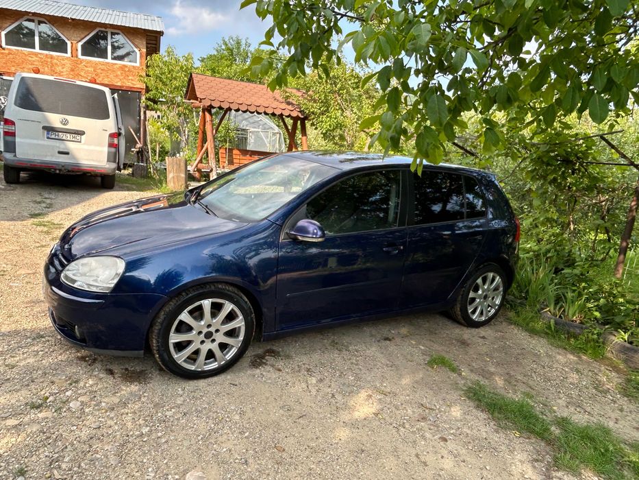 Golf 5  2.0 TDI.