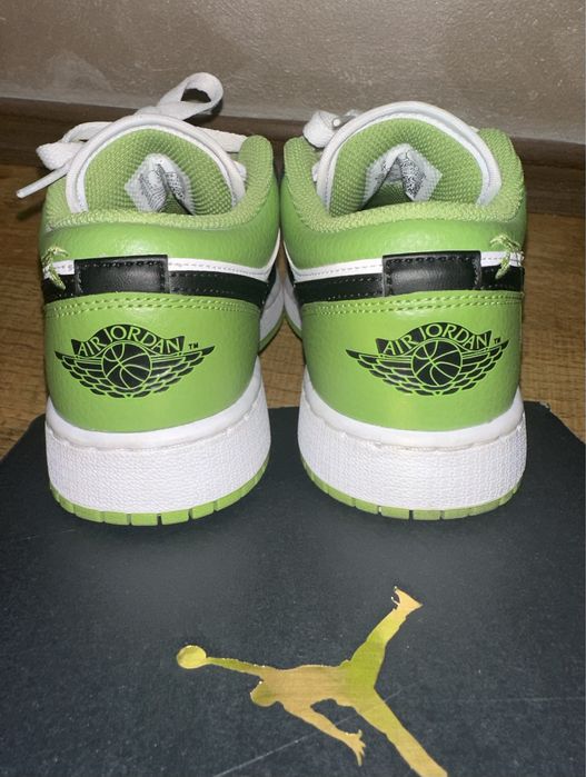 Чисто нови маратонки Nike Air Jordan ( лимитирана серия )