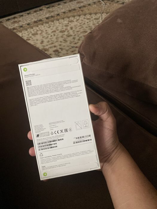 Iphone новый продам